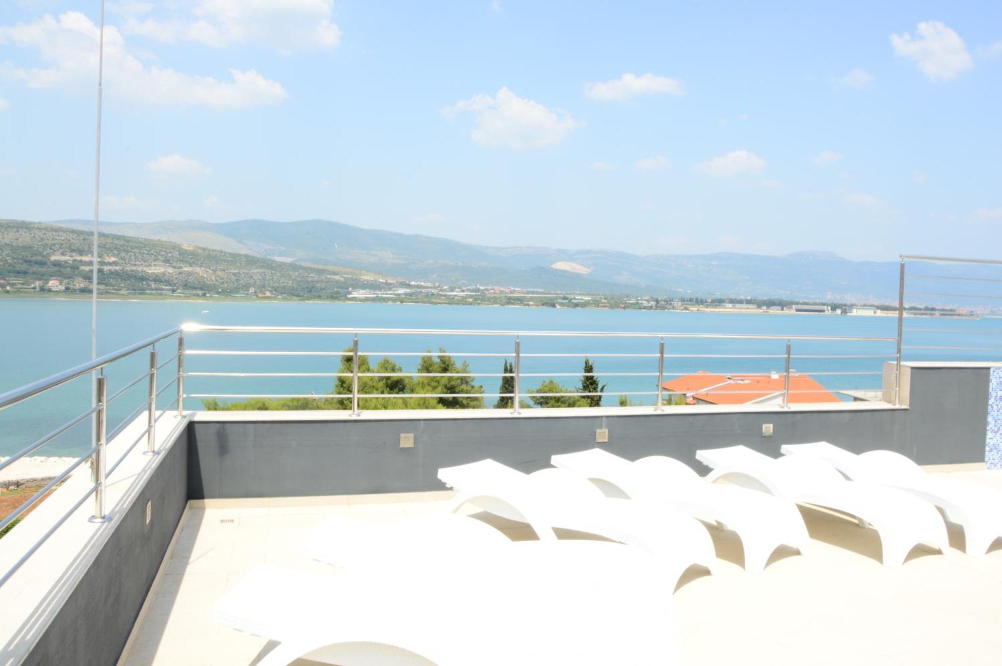 Apartments Exclusive Palace II Trogir Bagian luar foto